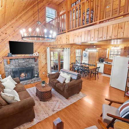 Firefly Lodge - Cozy 4 Bedroom Cabin Minutes To Helen Sautee Nacoochee Luaran gambar